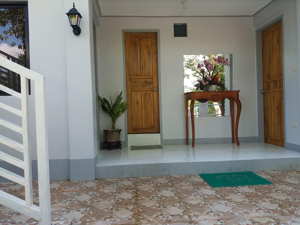 Villa Feliza Loboc Extérieur photo